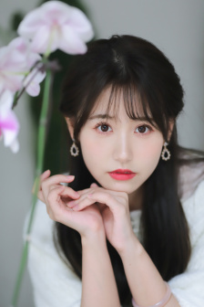 李艺恩